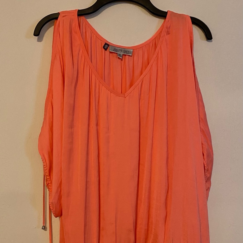 Woman’s blouse